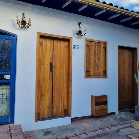 Pousada Casa Da Cintia Diamantina Luaran gambar
